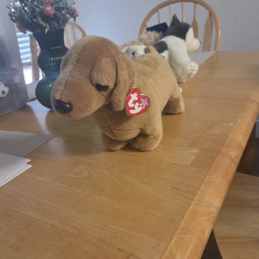 "Weenie" Beanie Baby
